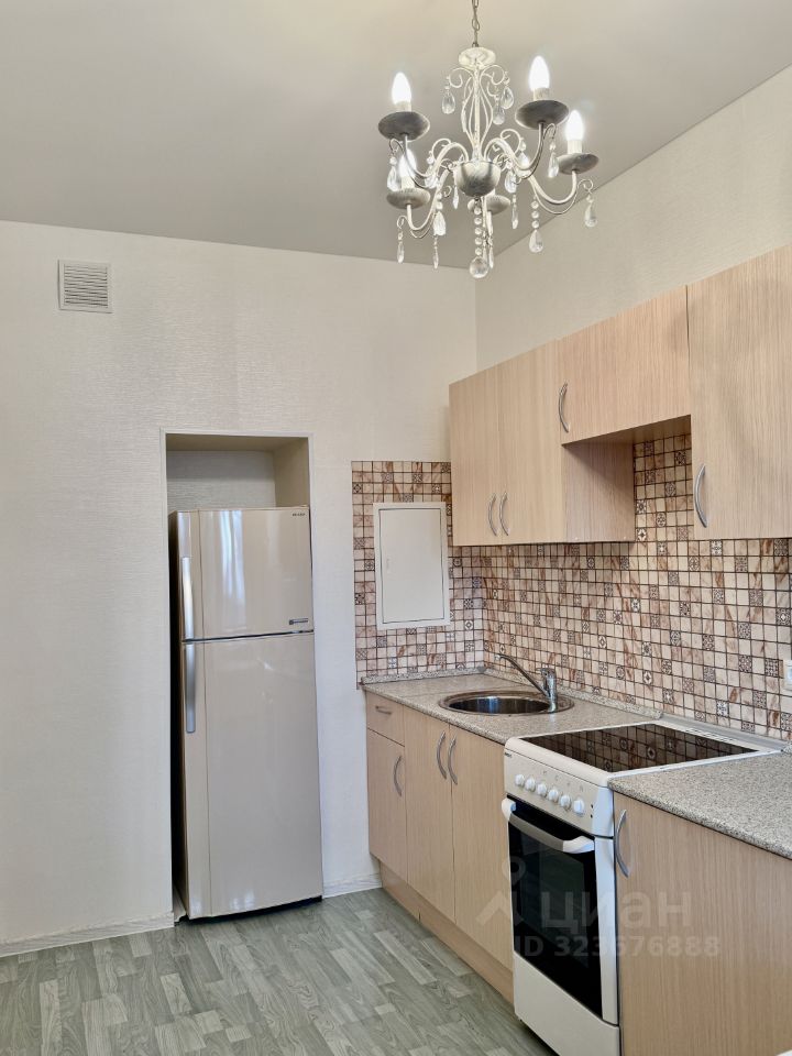 Аренда 2-комн квартиры на вторичном рынке улица Гарибальди, 28К1