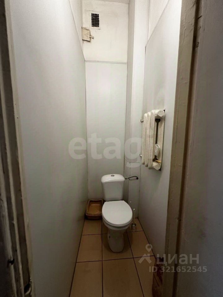 Продажа 2-комн квартиры на вторичном рынке Английский проспект, 52