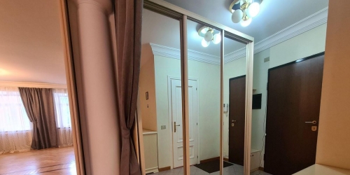 3-комн квартира Сеченовский переулок,  д. 9