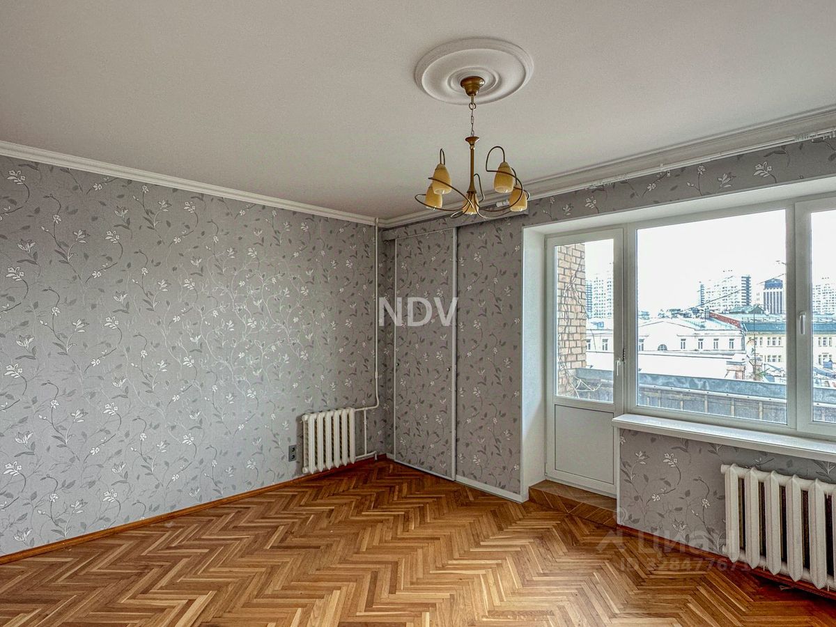Продажа 3-комн квартиры на вторичном рынке Никитский бульвар, 17