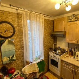 Продажа 3-комн квартиры на вторичном рынке Краснопутиловская ул,  д. 105