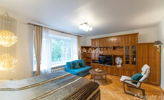 Продажа 2-комн квартиры на вторичном рынке Брюсов переулок,  д. 4