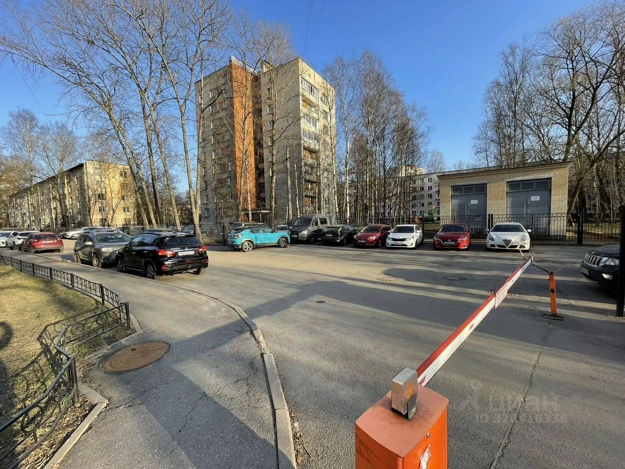 Аренда 1-комн квартиры на вторичном рынке проспект Стачек, 212