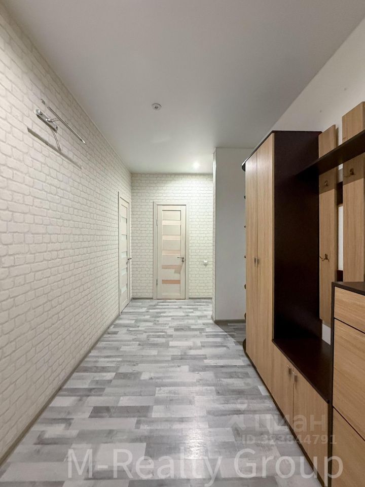 Продажа 2-комн квартиры на вторичном рынке Октябрьский пгт, улица Ленина, 22