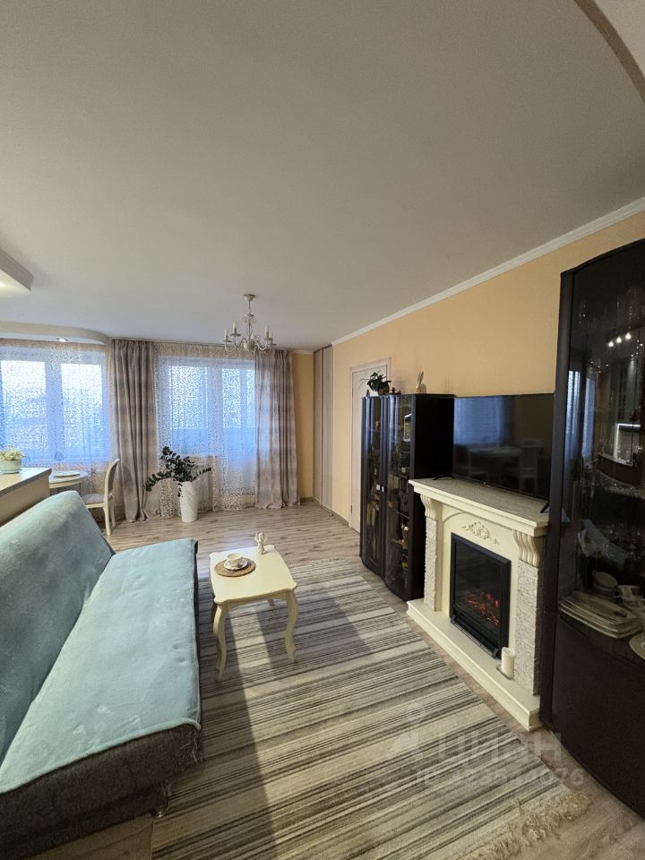 Продажа 2-комн квартиры на вторичном рынке ВНИИССОК пгт, улица Дружбы, 10