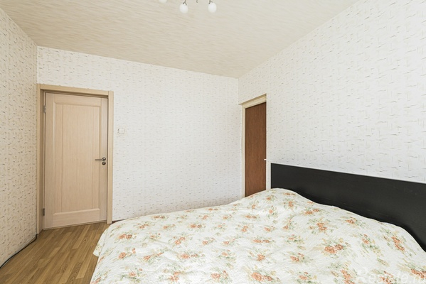 Продажа 3-комн квартиры на вторичном рынке Люберцы, Победы пр-кт,  д. 3