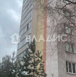 Продажа 1-комн квартиры на вторичном рынке улица Мельникова,  д. 27
