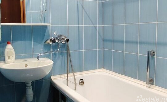 Продажа 1-комн квартиры на вторичном рынке Товарищеский проспект,  д. 1 к1