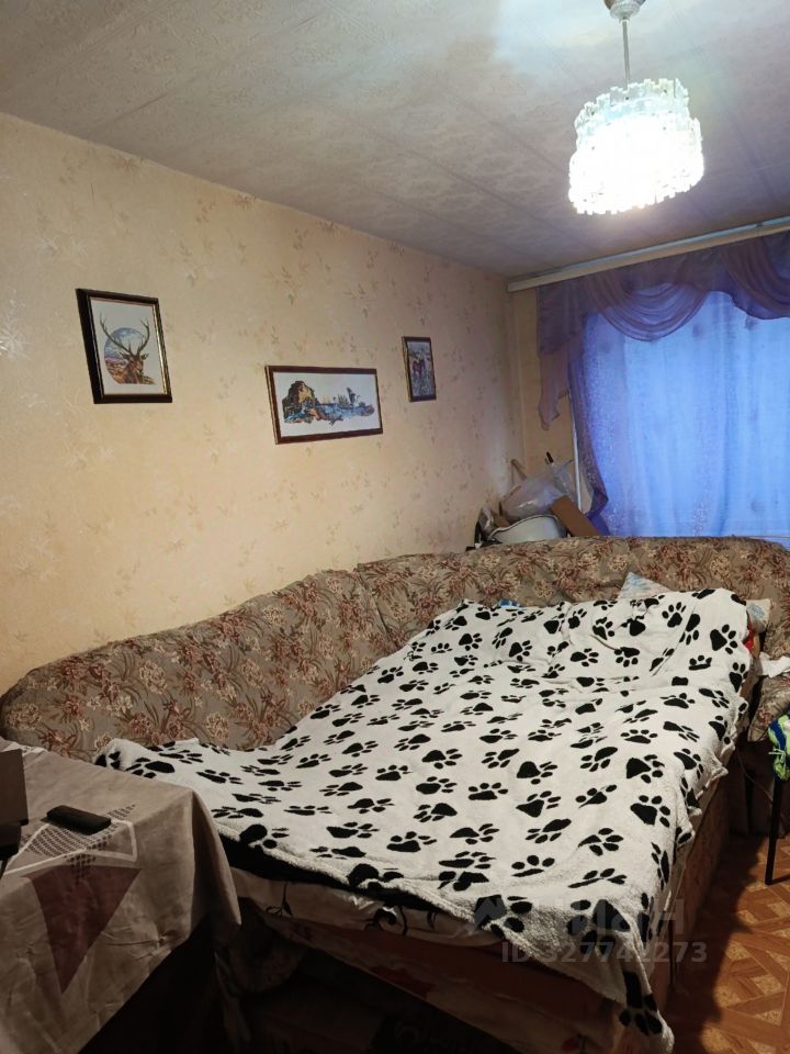 Продажа 2-комн квартиры на вторичном рынке Загорянский пгт, улица Димитрова, 57