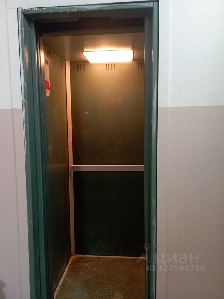 Продажа 3-комн квартиры на вторичном рынке Коломна, проспект Кирова, 30