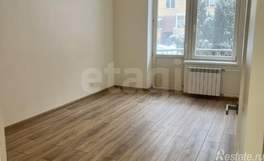 Продажа 2-комн квартиры на вторичном рынке Утиная 1-я ул,  д. 28