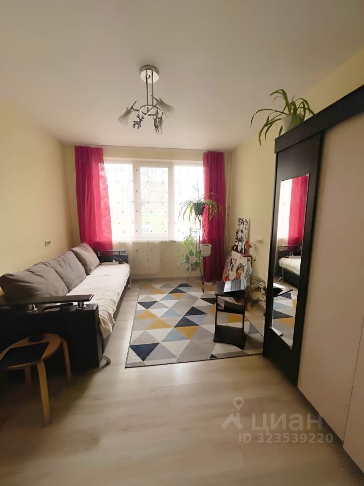 Аренда 1-комн квартиры на вторичном рынке проспект Большевиков, 9к1Т