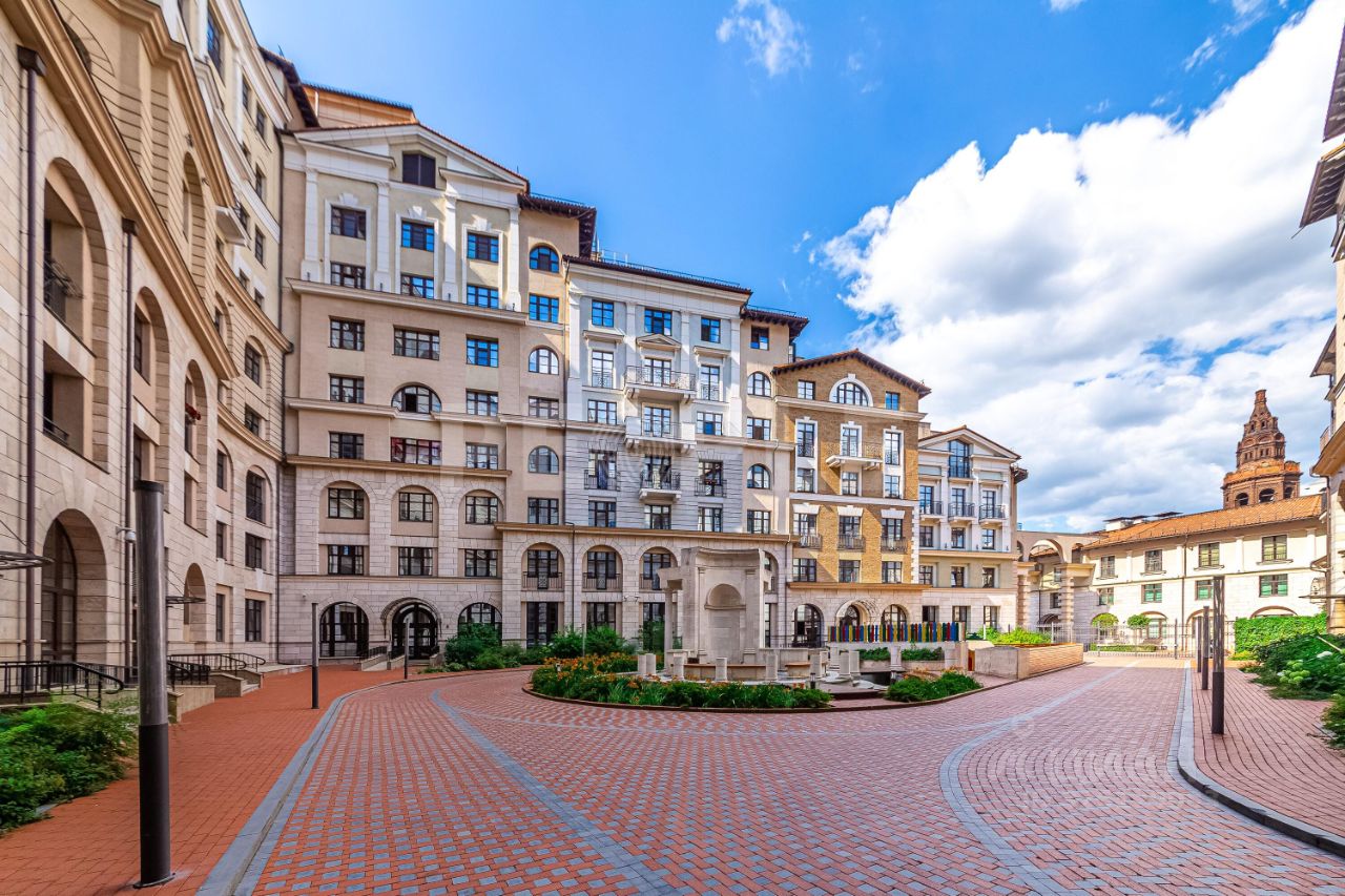 Продажа 3-комн квартиры на вторичном рынке улица Фадеева, 4А