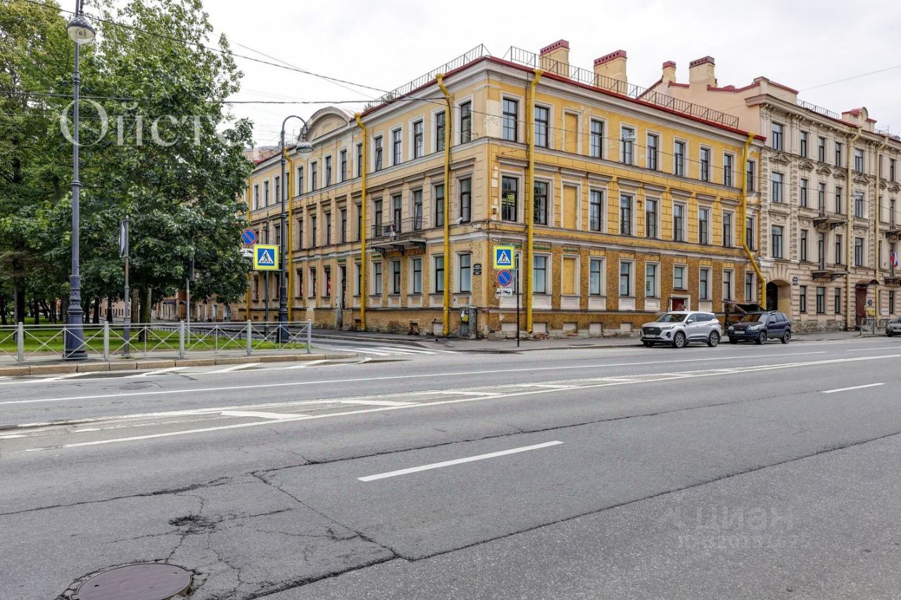 Продажа 2-комн квартиры на вторичном рынке проспект Большой Васильевского острова, 26