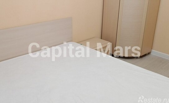 Аренда 2-комн квартиры на вторичном рынке улица Константина Федина,  д. 10