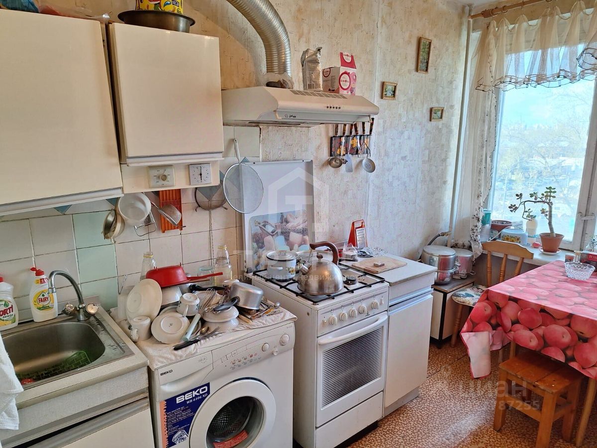 Продажа 2-комн квартиры на вторичном рынке улица Пограничника Гарькавого, 34К1