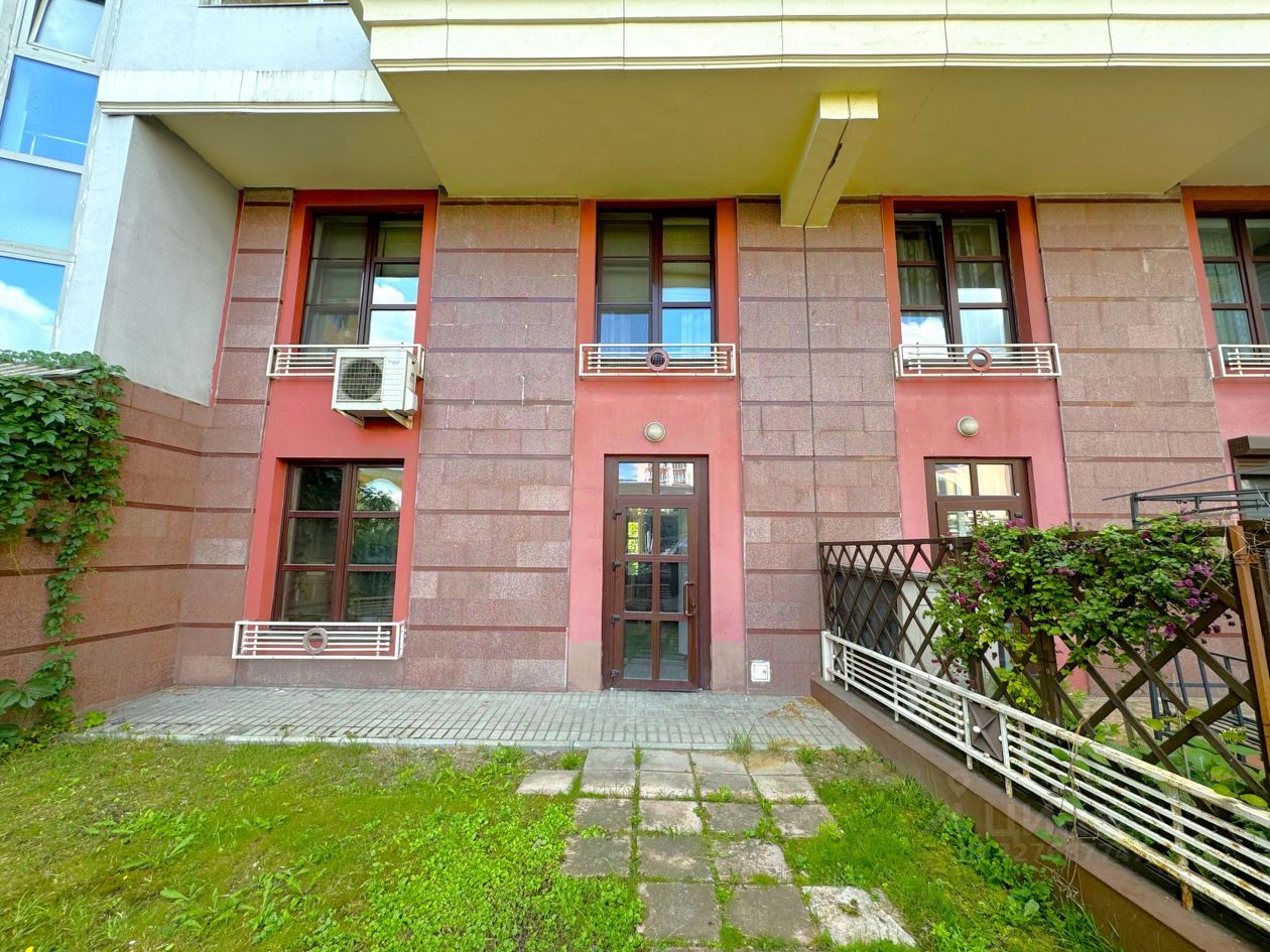 Продажа 5-комн квартиры на вторичном рынке проспект Мира, 167
