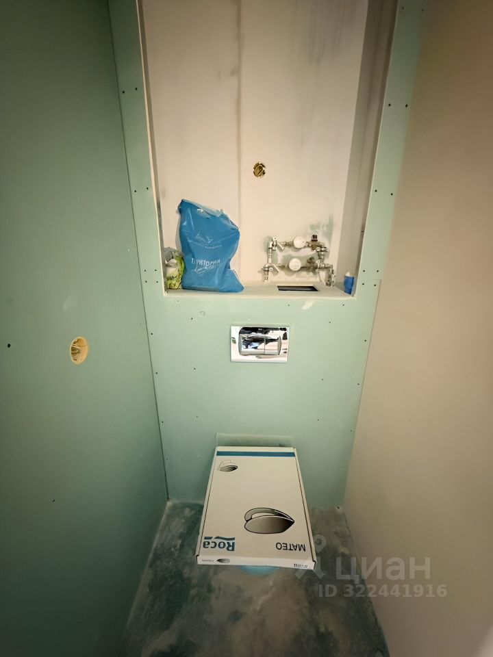 Продажа 2-комн квартиры на вторичном рынке проспект Героев, 32