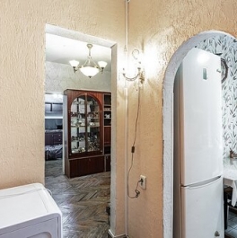 Продажа 2-комн квартиры на вторичном рынке ул Юлиуса Фучика,  д. 2/30