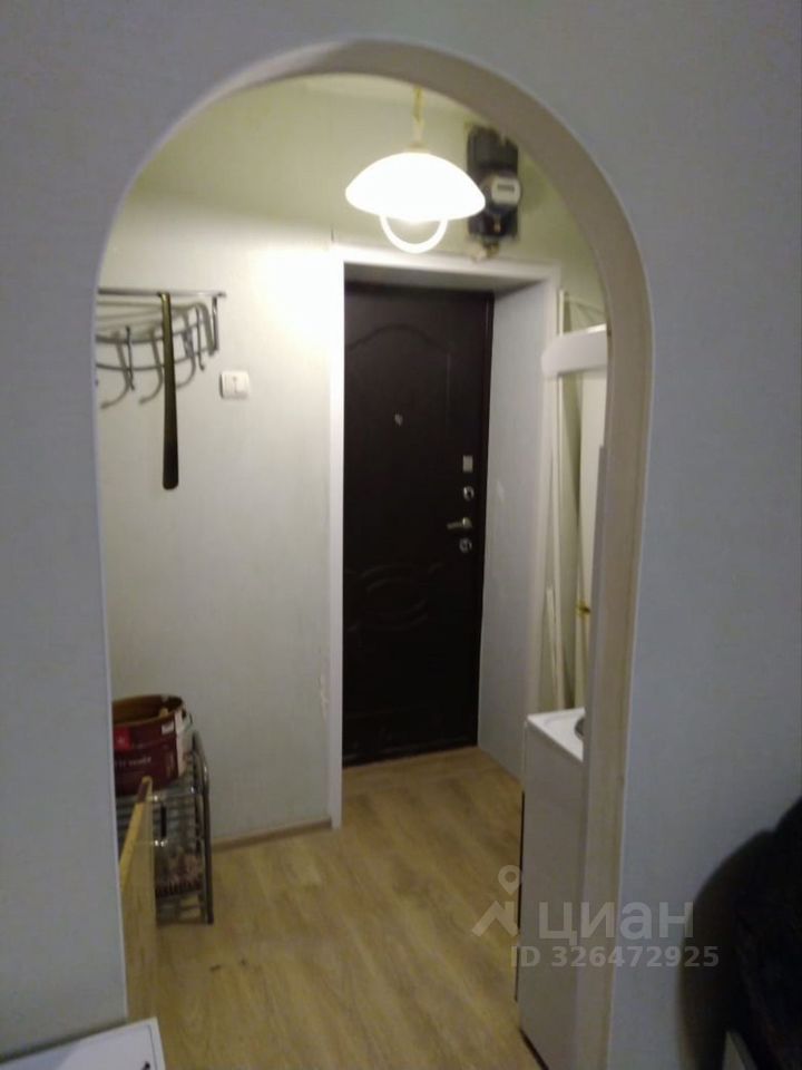 Продажа 1-комн квартиры на вторичном рынке Сосновый Бор, Комсомольская улица, 13