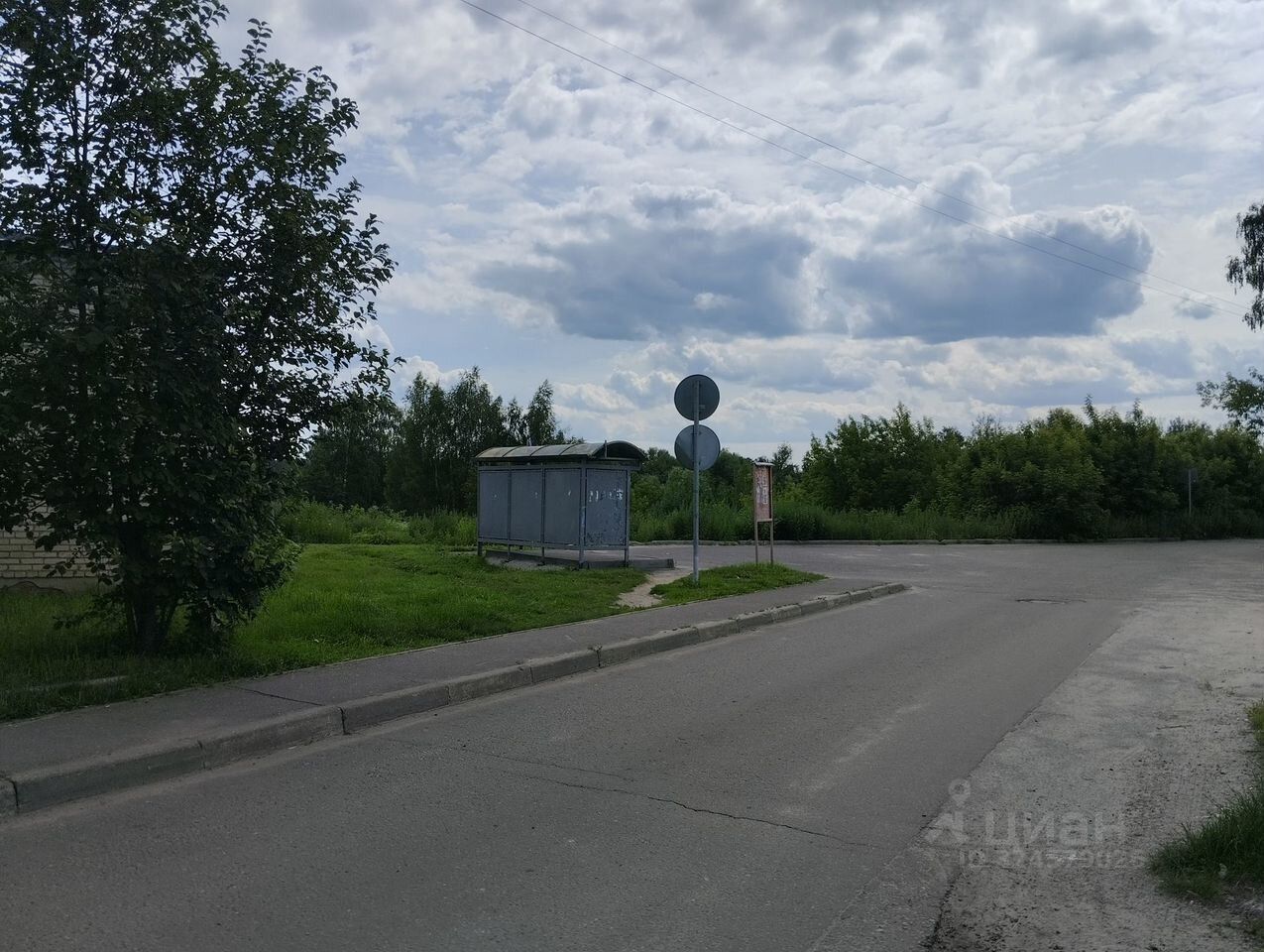 Продажа 2-комн квартиры на вторичном рынке д. Корпуса, улица Санаторская, 8