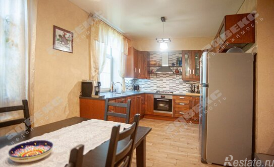 Продажа 3-комн квартиры на вторичном рынке Спортивная улица,  д. 2