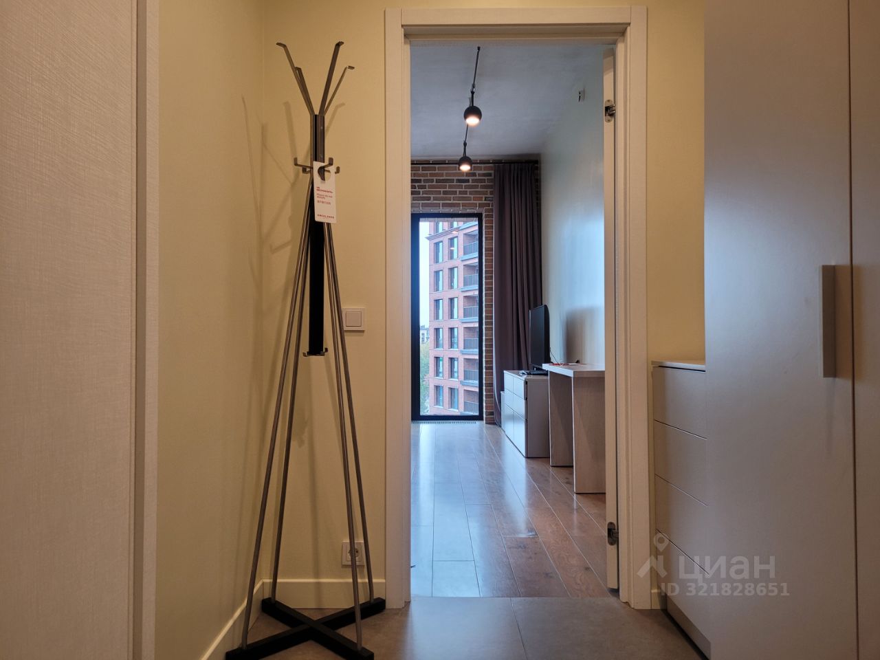 Продажа студии набережная Макарова, 60