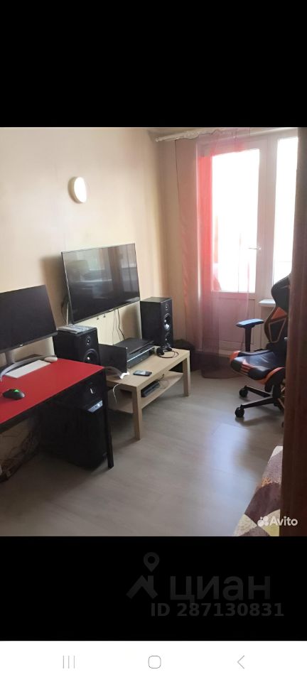 Продажа 2-комн квартиры на вторичном рынке улица Дыбенко, 27К3