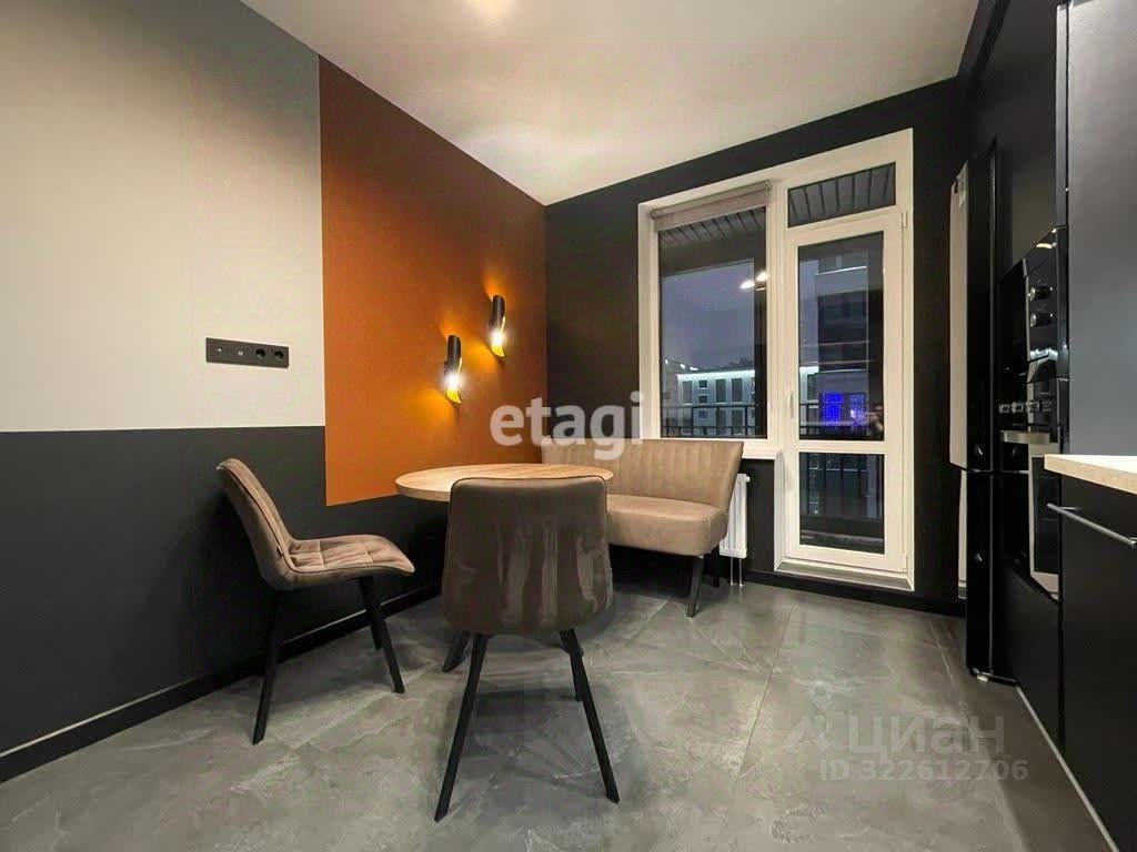 Продажа 2-комн квартиры на вторичном рынке улица Парфеновская, 7к1