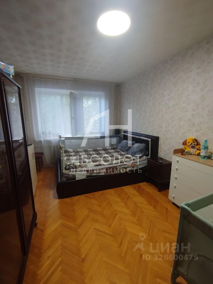 Продажа 3-комн квартиры на вторичном рынке Сергиев Посад, Воробьевская улица, 27