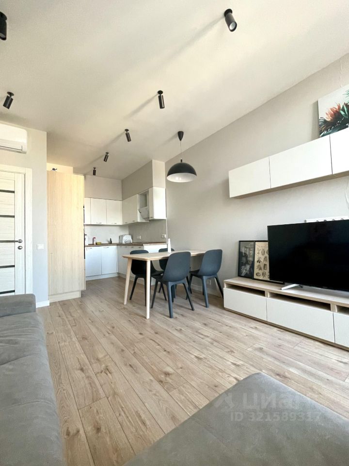 Продажа 2-комн квартиры на вторичном рынке Рублевское шоссе, 101