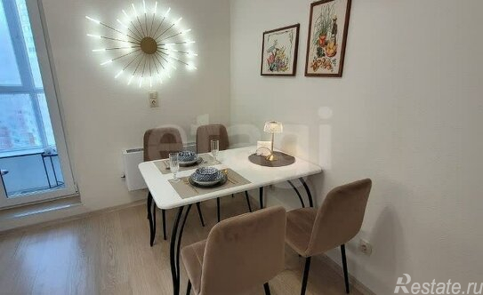 Продажа 1-комн квартиры на вторичном рынке проспект Королёва,  д. 68