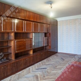 Продажа 1-комн квартиры на вторичном рынке ул Ленсовета,  д. 60