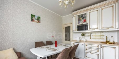 3-комн квартира ул Учительская,  д. 18,  к. 3