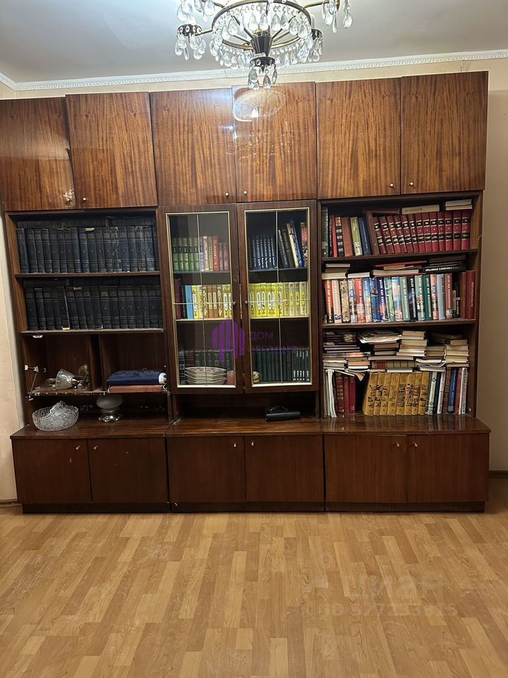 Продажа 3-комн квартиры на вторичном рынке улица Академика Анохина, 38К4