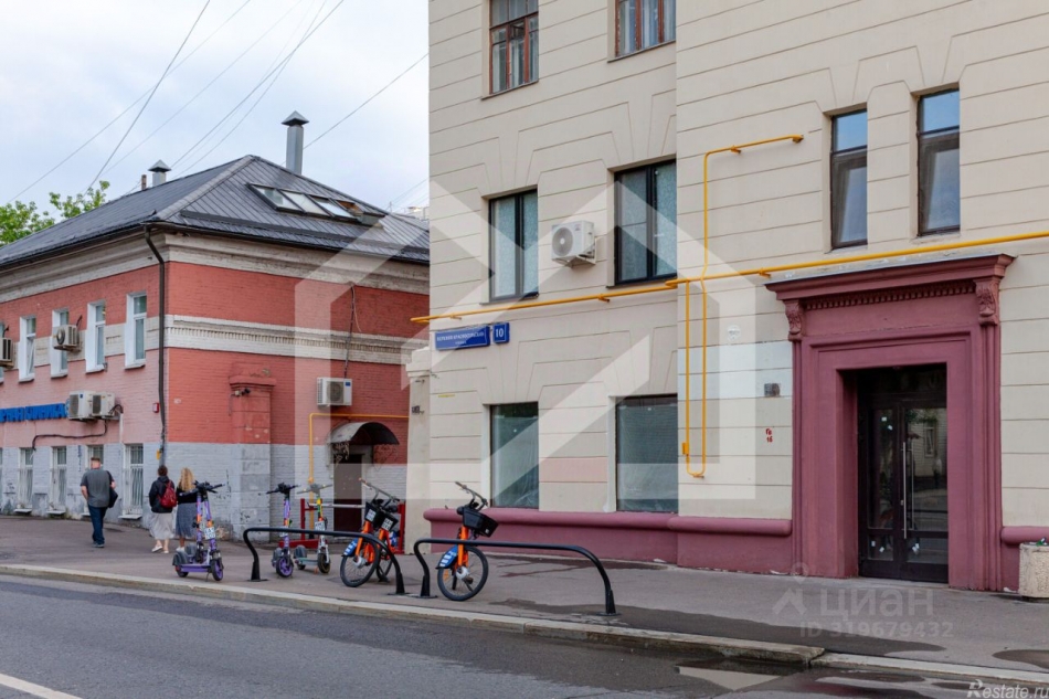 Продажа торгового помещения Красносельская Верхн. ул