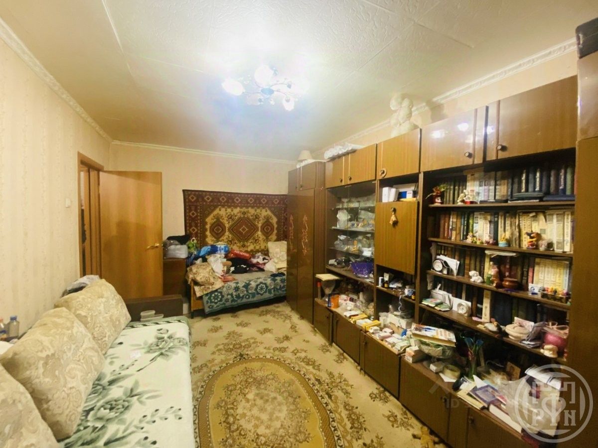 Продажа 2-комн квартиры на вторичном рынке Отрадное, Советская улица, 19