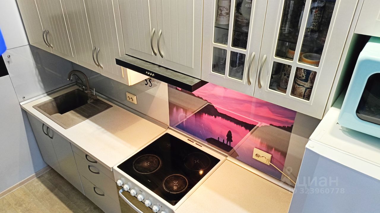 Продажа 2-комн квартиры на вторичном рынке Опалиха мкр, улица Дежнева, 11