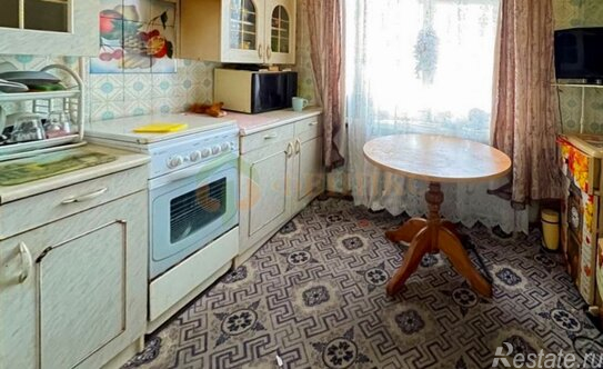 Продажа 2-комн квартиры на вторичном рынке Волхов, ул Профсоюзов,  д. 7