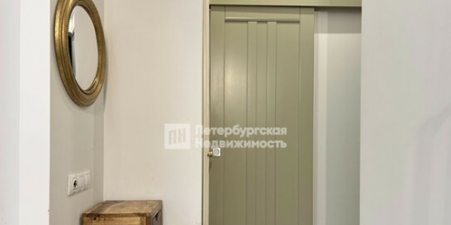 3-комн квартира Лахтинская улица,  д. 8