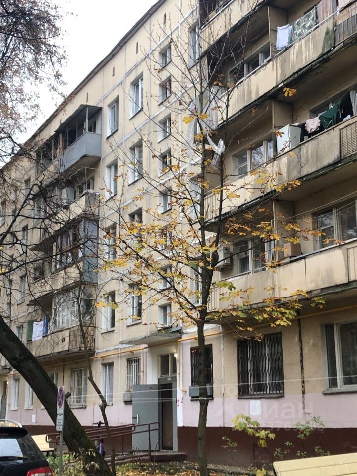 Аренда 1-комн квартиры на вторичном рынке Веерная улица, 32К2