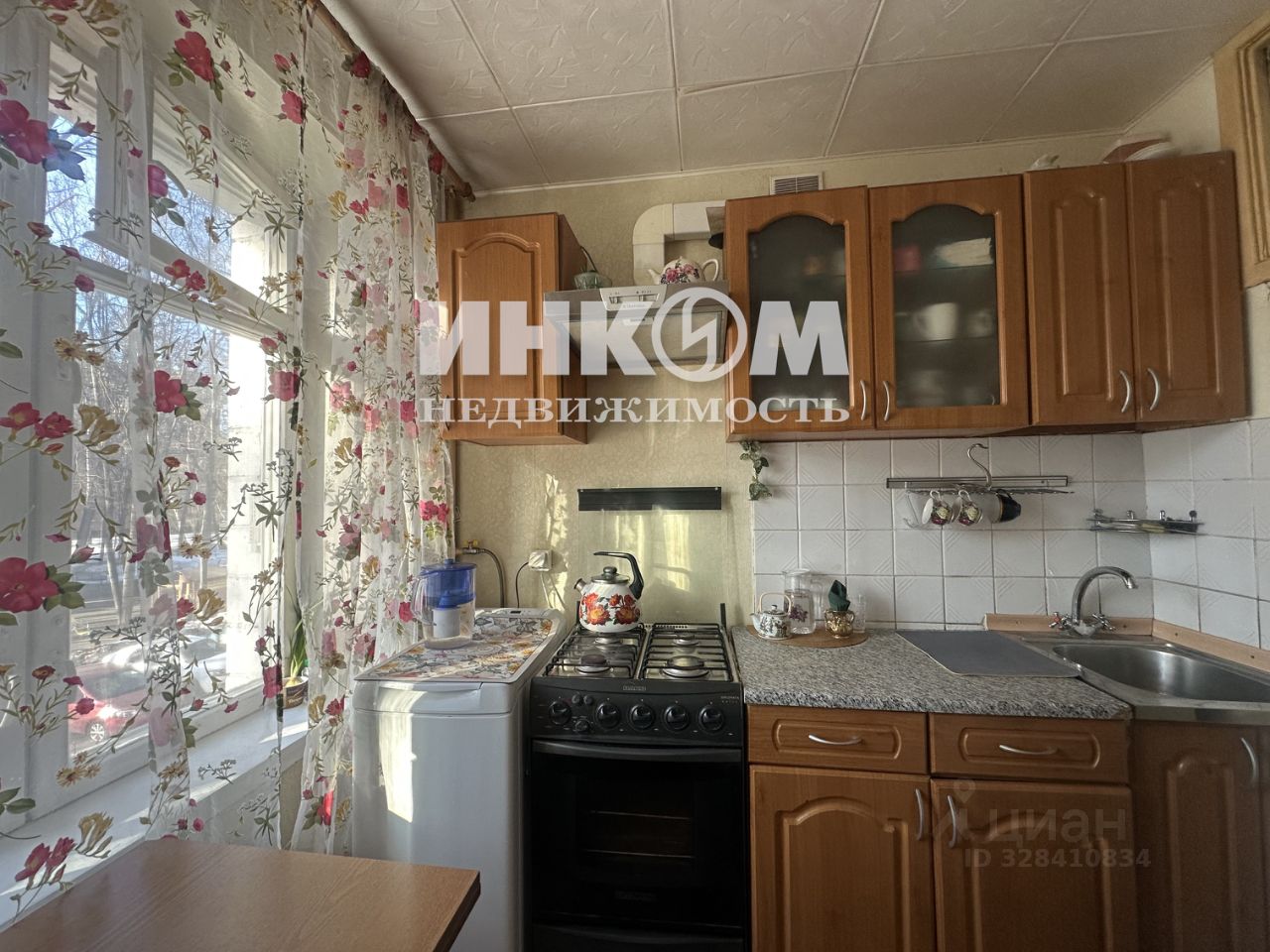 Продажа 1-комн квартиры на вторичном рынке Кронштадтский бульвар, 39К1