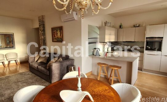 Аренда 4-комн квартиры на вторичном рынке Беговая улица,  д. 7