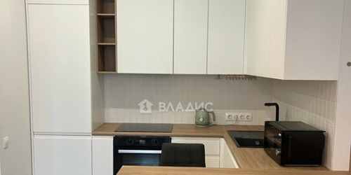 1-комн квартира улица Красных Зорь,  д. 33А