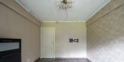 2-комн квартира Замшина ул,  д. 13