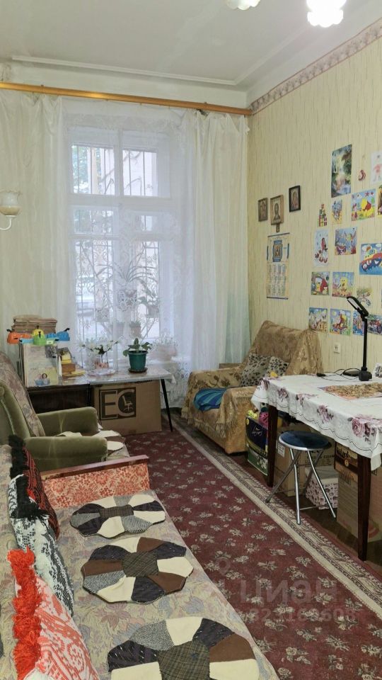 Продажа 2-комн квартиры на вторичном рынке Каменноостровский проспект, 9