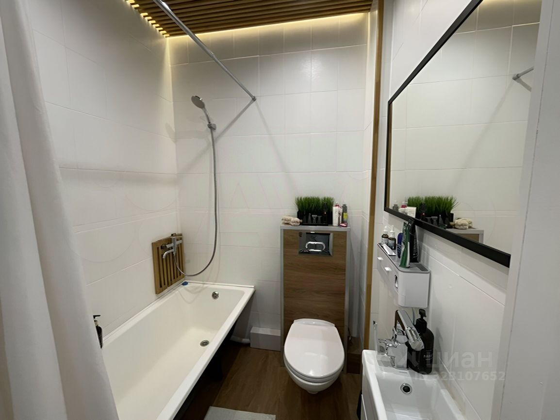 Продажа студии Богатырский проспект, 66к1