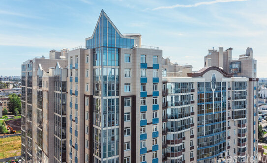 Продажа 1-комн квартиры на вторичном рынке Маршала Блюхера пр-кт,  д. 9 к3