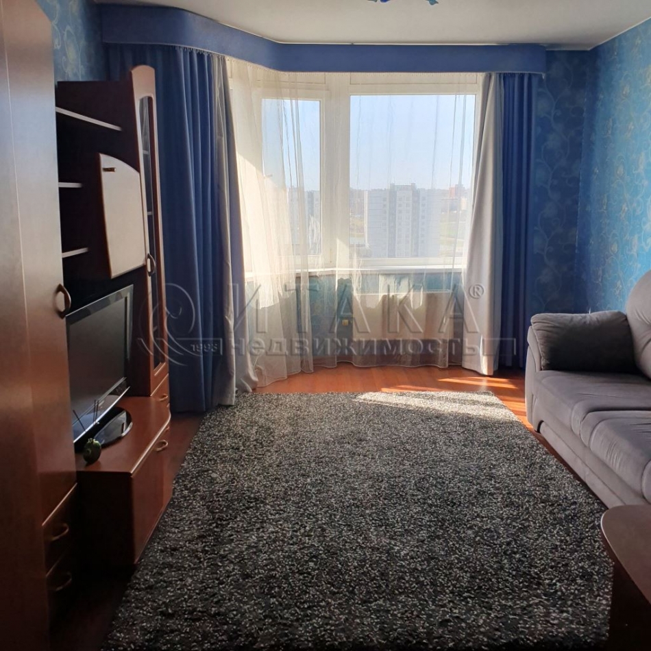 Продажа 1-комн квартиры на вторичном рынке Сизова,  д. 21