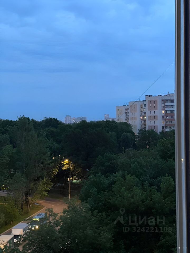 Продажа 2-комн квартиры на вторичном рынке Зарайская улица, 35